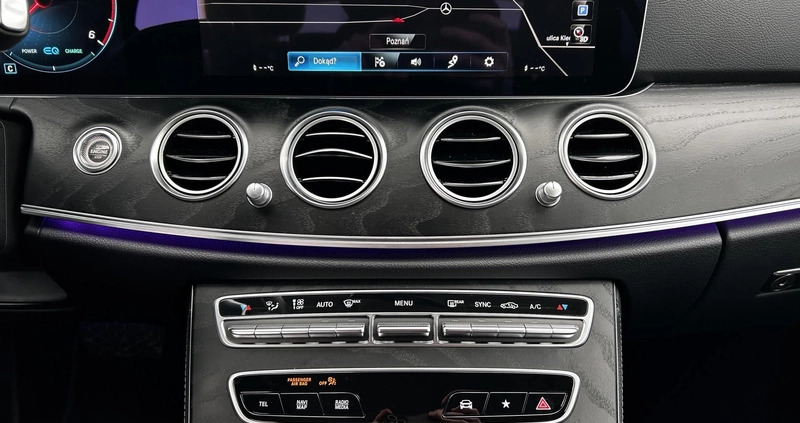 Mercedes-Benz Klasa E cena 241900 przebieg: 13449, rok produkcji 2023 z Siemiatycze małe 379